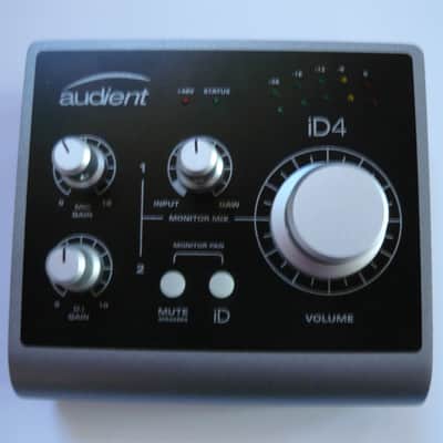 Audient iD4 Desktop USB Audio Interface 2010s - Black image 6