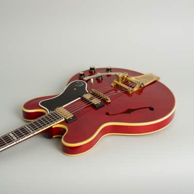 Epiphone Sheraton E212T Arch Top Semi-Hollow Body Electric Guitar (1962), ser. #91718, original grey hard shell case. image 7