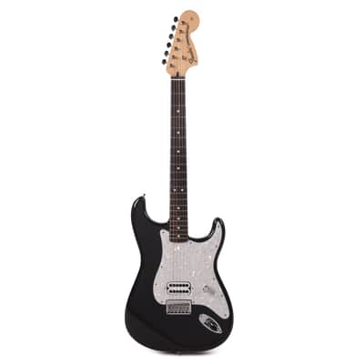 Fender Artist Limited Edition Tom DeLonge Stratocaster Black (Serial #MX23075276) image 4