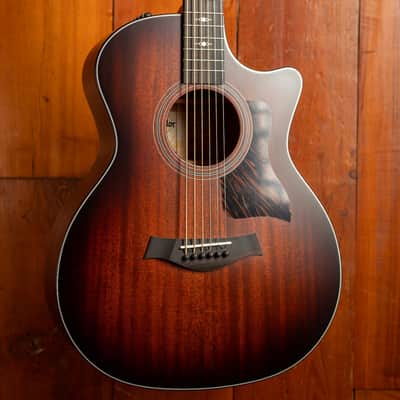 Taylor 324ce Baritone-6 LTD image 1