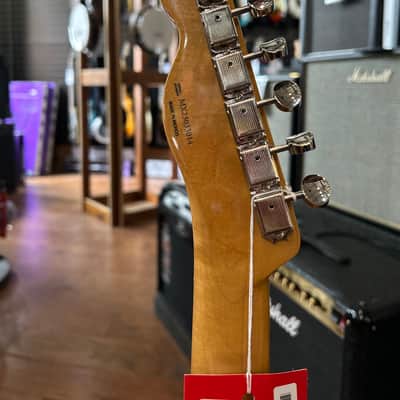 Fender Vintera II '50s Nocaster with Maple Fretboard 2-Color Sunburst #MX23033014 / 7lbs. 10.5oz image 9