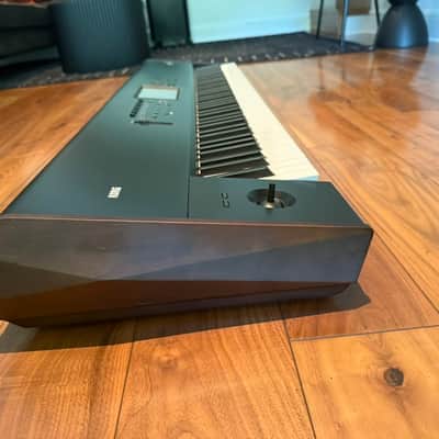 Korg Nautilus AT 88-Key Workstation Keyboard with Aftertouch 2024 - Present - Black image 3