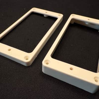 Gibson Custom Shop OEM 1959 M-69 Butyrate Humbucker Pickup Rings 1957-1960 - Vintage Bone White with Aged Screws image 3