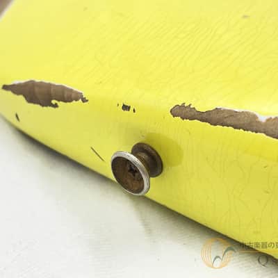 Fender 1961 Stratocaster Heavy Relic Graffiti Yellow 2022 image 10