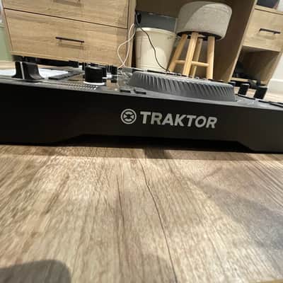 Native Instruments Traktor Kontrol S4 MK3 2018 - Black with Flight Case + LG Gram Laptop 17” (with traktor software installed) image 14