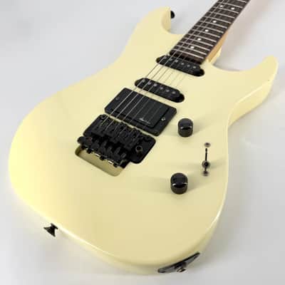 1990 Charvel 375 Deluxe – Pearl White image 2