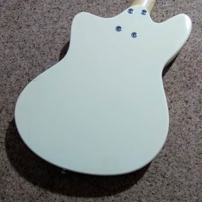 Ibanez Jet King JTKB200 bass (2009), Ivory finish with 'Argyle' pickguard plus new gig bag image 4