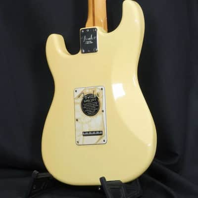 FENDER USA Jeff Beck Stratocaster with RF and Lace Sensor -2001- Vintage White [SZ0180040] (08/18) image 10