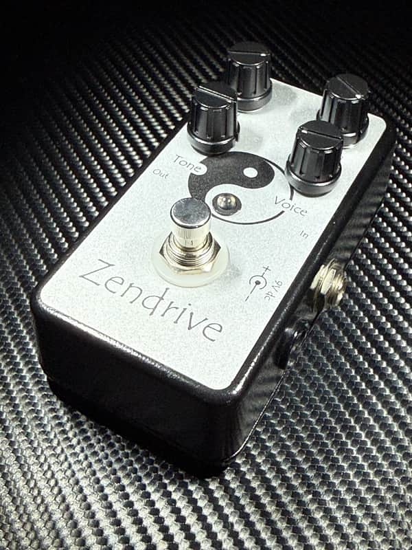Hermida Audio Zendrive 2007, Hand Wired and signed by Alf Hermida - Silver/Black image 1