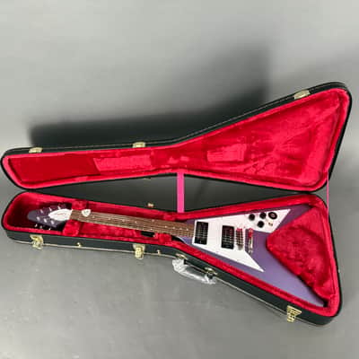 Kirk Hammett Signature Flying V Purple inkl. original Hardshell Case image 1