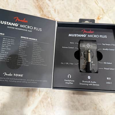 Fender Mustang Micro Plus with Case image 2