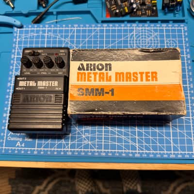 Vintage Arion SMM-1 Metal Master Distortion Pedal w/ Original Box – Made in Japan – Excellent Condition image 1