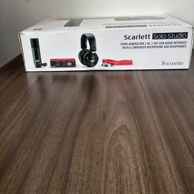 Scarlett Solo Studio 3rd Gen USB Recording Bundle image 2