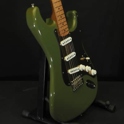 LSL Saticoy ‘Avocado’ 2020s - Avocado Green image 4