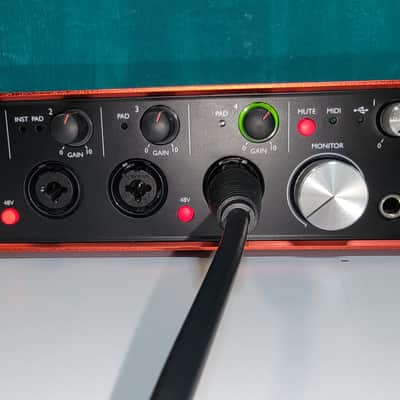 Focusrite Scarlett 18i8 2nd Gen USB Audio Interface 2016 - 2018 - Red / Black image 5