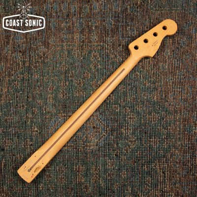 Mint Fender Player Series Precision Bass Left Handed Neck - Pau Ferro image 3