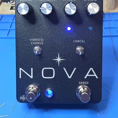 OpticToneLab Custom "Nova" Vibe - Analog Optical Uni-Vibe (AionFX Straylight) - Fiber Laser Etched image 1