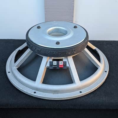 Closet Find! Super Clean Peavey 8 Ohm 1505-DT Black Widow 15