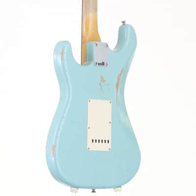 Fender Custom Shop Time Machine Series 1960 Stratocaster Relic Aged Daphne Blue [CZ530518] (06/17) image 9