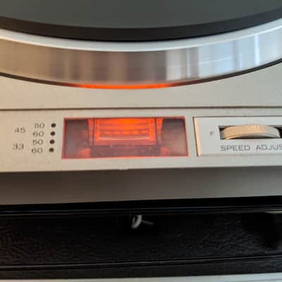Hitachi Direct Drive Turntable HT-40S image 2