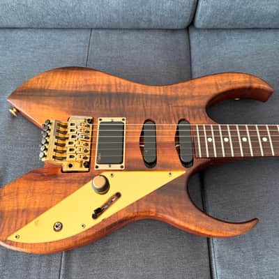 Ibanez RBM2-NT Reb Beach Signature Voyager 1991 image 16