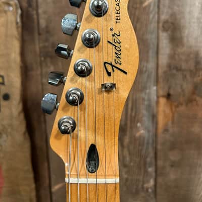 Fender Standard Telecaster 2018 - Candy Apple Red image 7