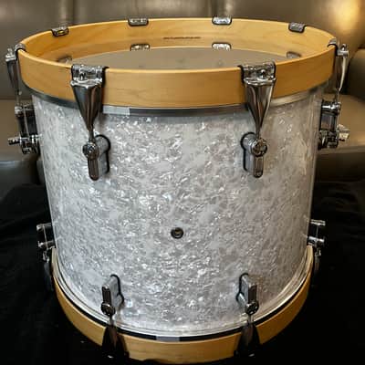 SONOR AQ2 14 x 18 Bass Kick Drum White Pearl XLNT image 5