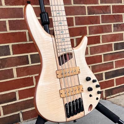 Ibanez Premium SoundGear SR5FMDX2NTL, 5-String, Natural Low Gloss, Nordstrand Pickups, Gig Bag image 3