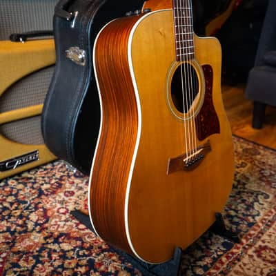 Taylor 210ce – 2008 – Natural – Very Good Condition – With Original Hardshell Case image 4