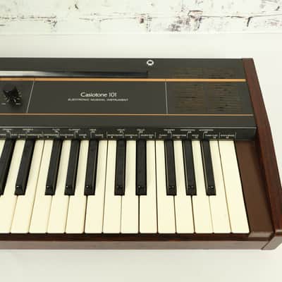 Vintage 1980s Casio Casiotone 101 CT-101 Synthesizer/Electric Keyboard image 4