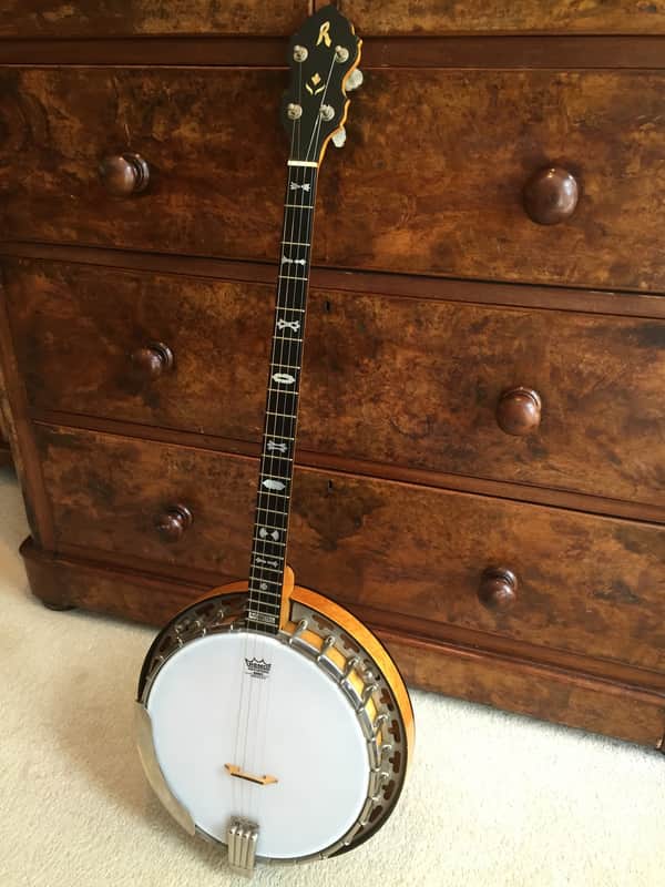 Richelieu Plectrum Banjo Natural Maple image 1