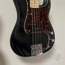 Fender Player Precision Bass with Maple Fretboard 2018 - 2020 Black