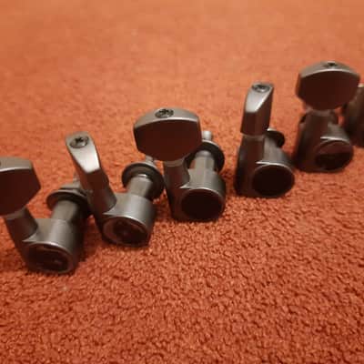 Ibanez SATIN COSMO 6 SIX in Line Screwless Tuning Pegs Right Hand image 1