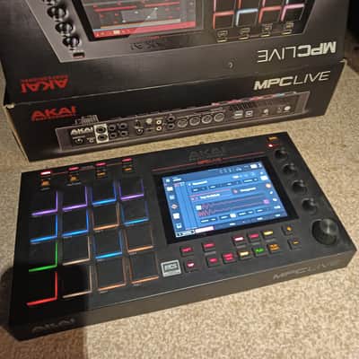 Akai Professional: MPC Live II - Gearspace