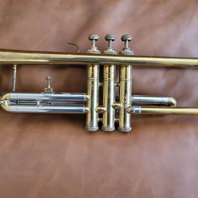Vintage Rivoli Bb Trumpet – Made in Italy – Hand Engraved Bell – c.1950s/60s image 9