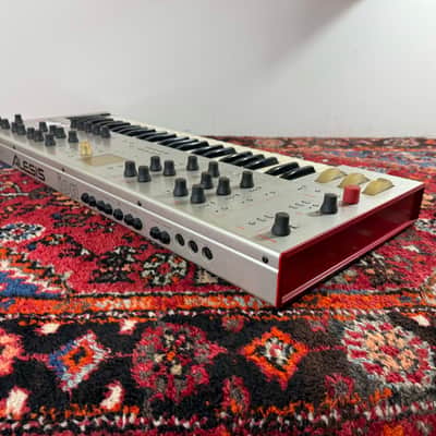 Alesis Ion 49-Key Analog Modeling Synthesizer image 4