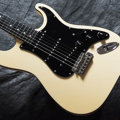 Fender Japan AST-M Aerodyne Stratocaster  - Vintage White - VERY GOOD condition image 2