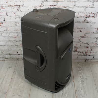 Mackie - C300 300w Powered Speaker w/Cover -  USED image 2
