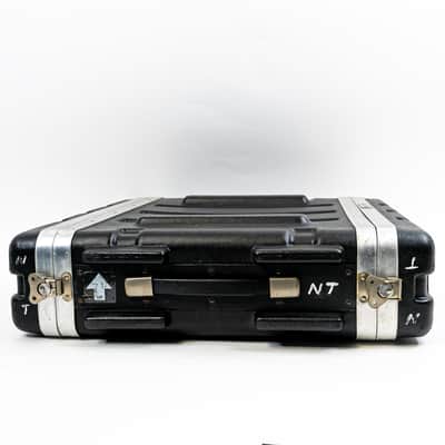 SKB 2U Rack Case – 15" Depth, Road-Ready Protection image 4