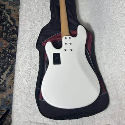 Sandberg California VS 4-String Electric Bass - Soft Aged Virgin White image 4