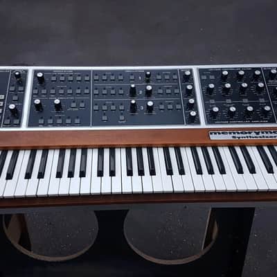 MOOG MEMORYMOOG SYNTHESIZER USA