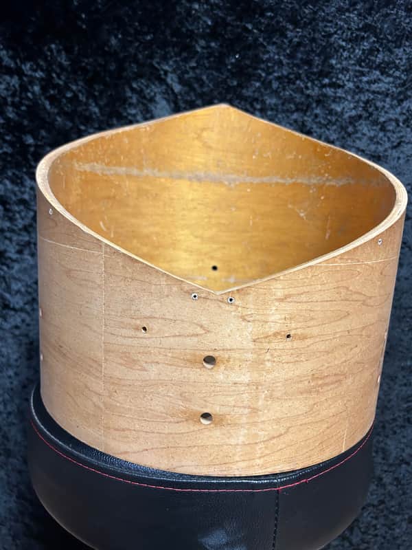 Slingerland 13” cutaway tom shell 70’s - Stripped image 1