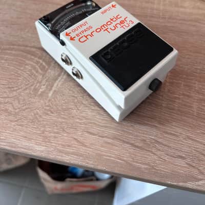 Boss TU-3 Chromatic Tuner 2009 - Present - White image 2