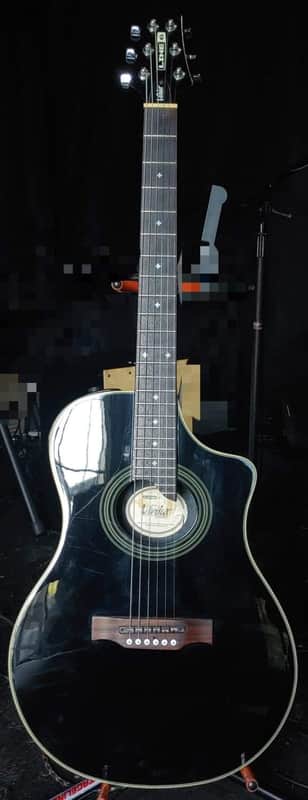 Line 6 Variax 700 Acoustic Black! image 1