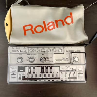 Roland TB-303 Bassline Synthesizer Module 1981 - 1984 - Silver