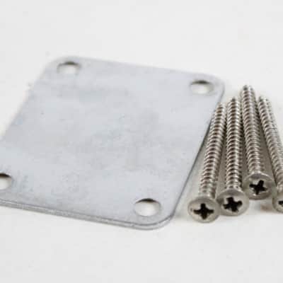 1963 Vintage Fender Jaguar/Jazzmaster/Stratocaster/Telecaster NeckPlate USA 1960s Pre-CBS L-Series image 4