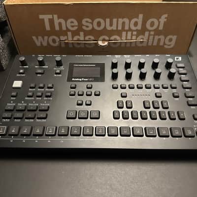 Elektron Analog Four MKII 4-Voice Tabletop Analog Synthesizer 2020 - Present - Black
