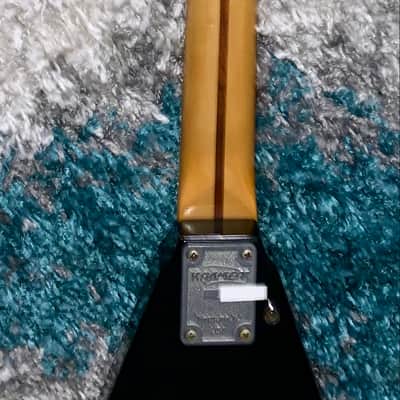 Vintage 1986 Kramer Vanguard American series electric guitar Floyd rose Seymour Duncans 1986 image 13