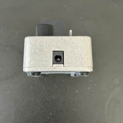 Electro-Harmonix 5MM 2.5-watt Amplifier Pedal image 7