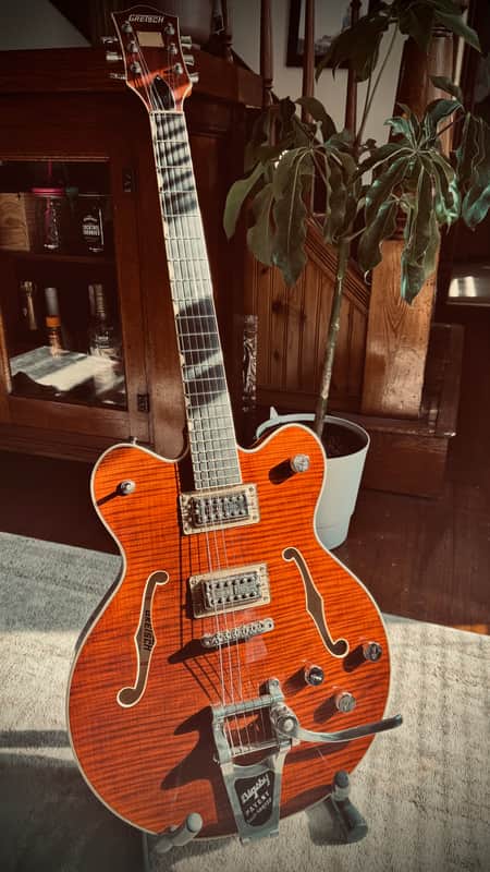 Gretsch G6609TFM Players Edition Broadkaster with Flame Maple Top 2017 - Present - Bourbon Stain image 1
